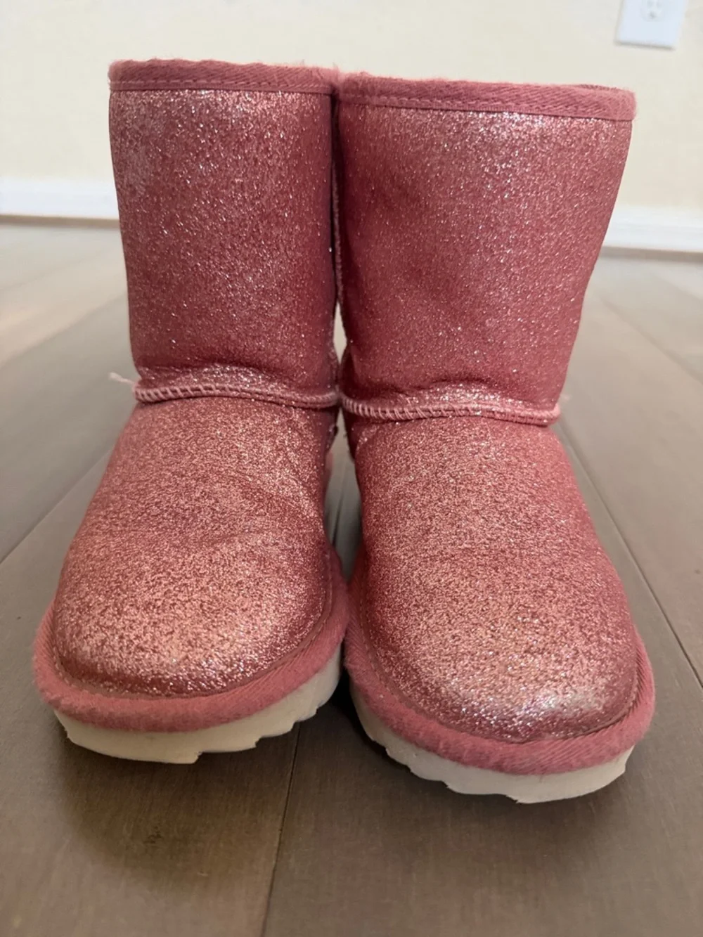 UGG Kids Glitter Pink Booties - Picture 6 of 7